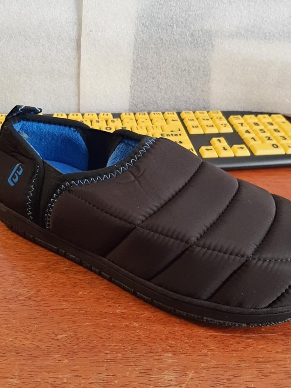 NEW ! LongBay Men Memory Foam Slippers Non Slip Rubber Sole Black Size US10/EU43